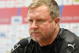 Být druzí? To pro nás není špatné umístění, říkal po rozebrání Sparty trenér Viktorie Pavel Vrba