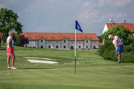 Golfová legenda Sir Nick Faldo přijede do dýšinského resortu Greensgate