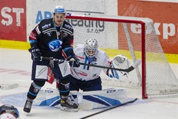 Po čtyřech prohrách se hokejisté Plzně dočkali. Na nájezdy zdolali Liberec