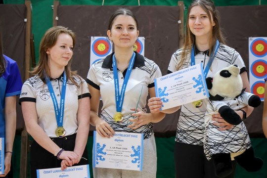 Mladí plzeňští lukostřelci vybojovali na MČR 5 medailí